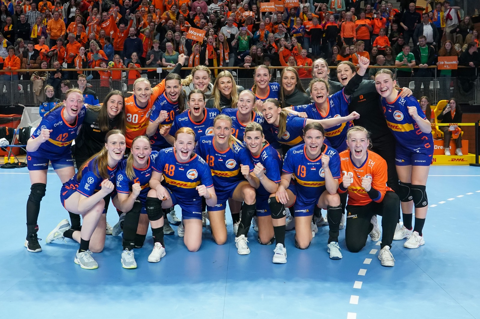 TeamNL Handbaldames Winnen Oefeninterland Van Zweden