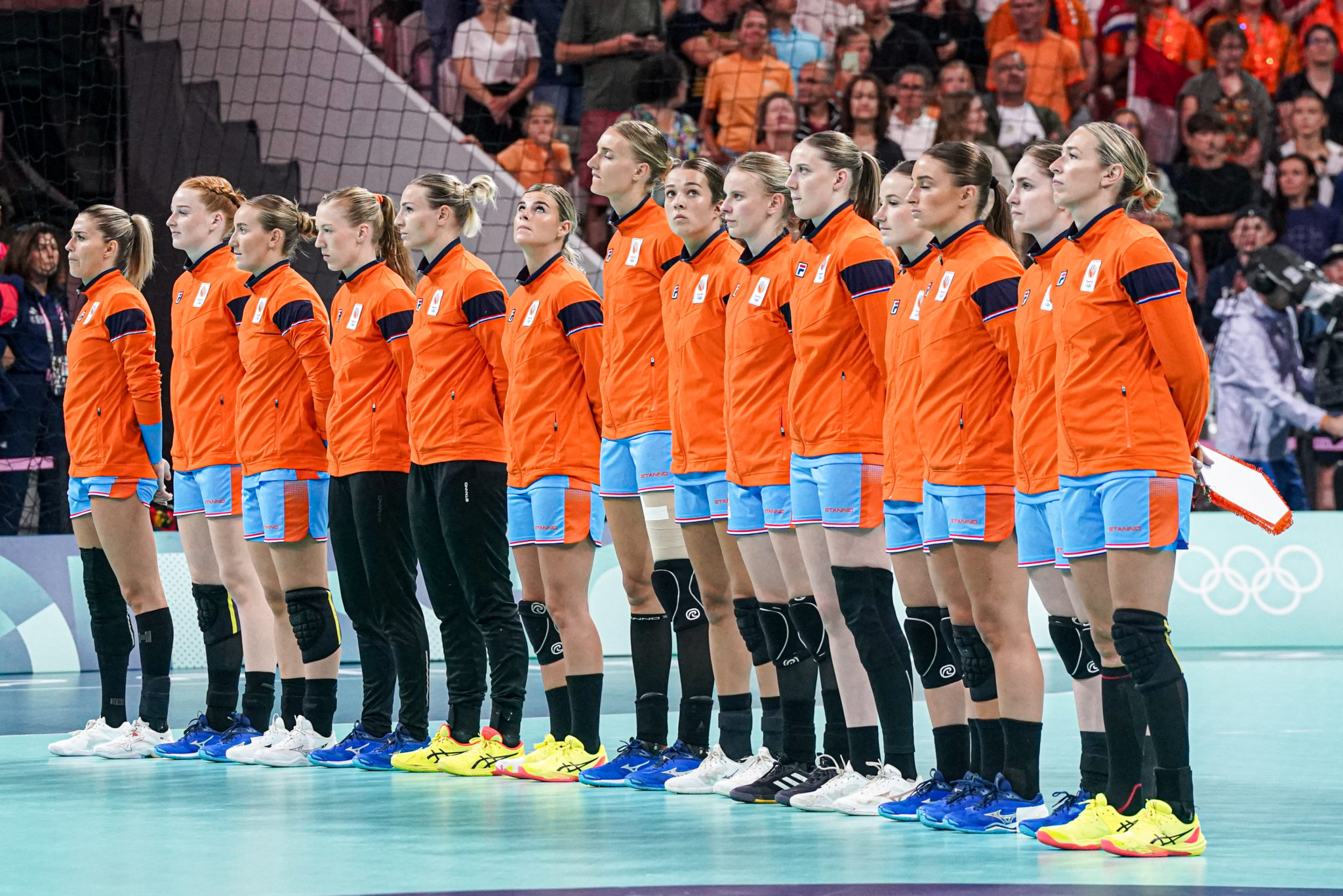 LILLE, FRANCE - AUGUST 6: Players Of The Netherlands During The Handball - Olympic Games Paris 2024 Match Between Netherlands And Denmark On Day 11 At Pierre Mauroy Stadium On August 6, 2024 In Lille, France. (Photo By Henk Seppen/Orange Pictures)